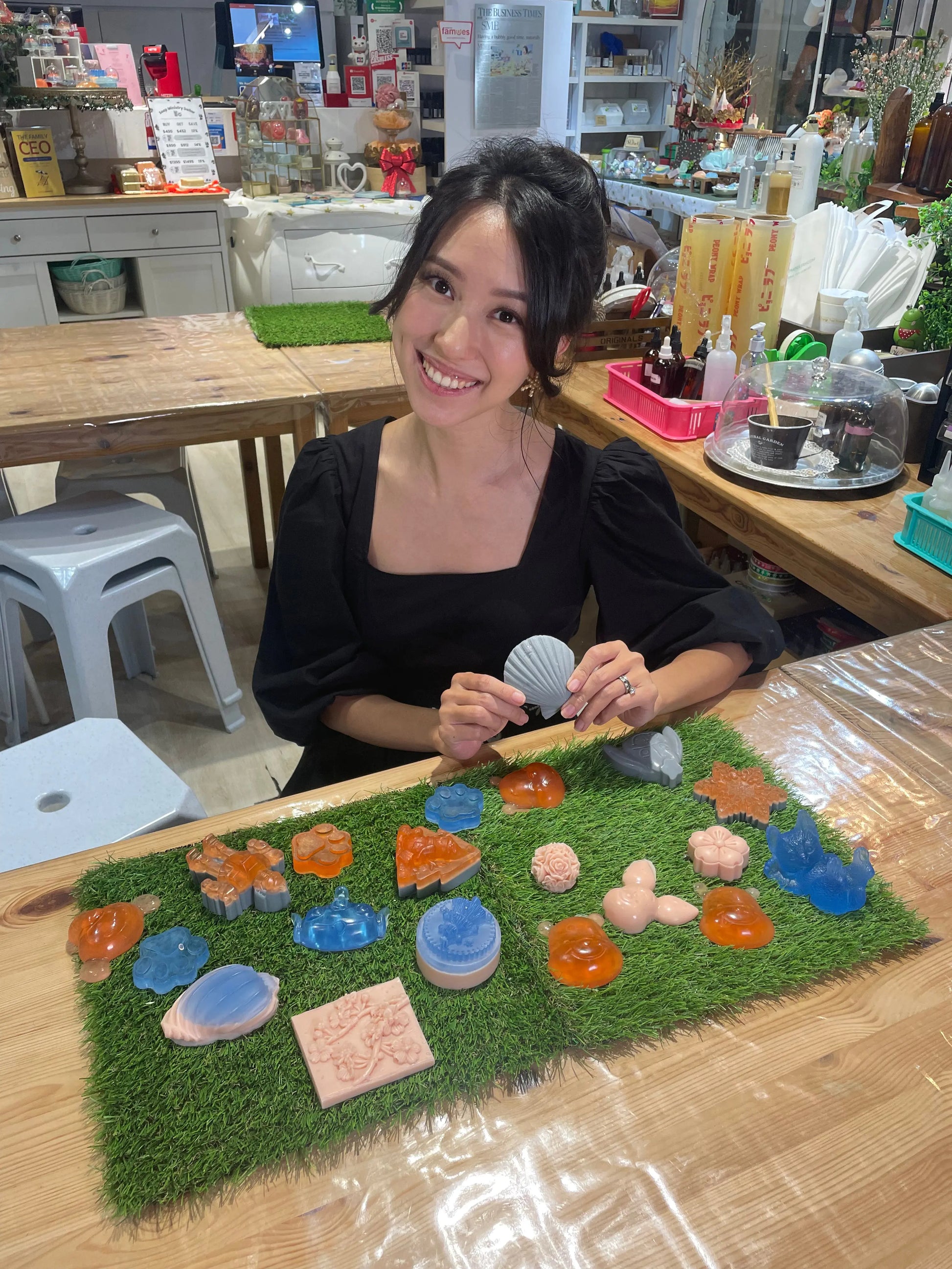 Double Layering Melt & Pour Soap-Making Workshop SoapMinistry